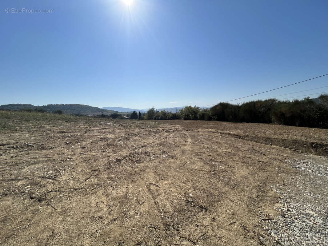 Terrain à LIMOUX