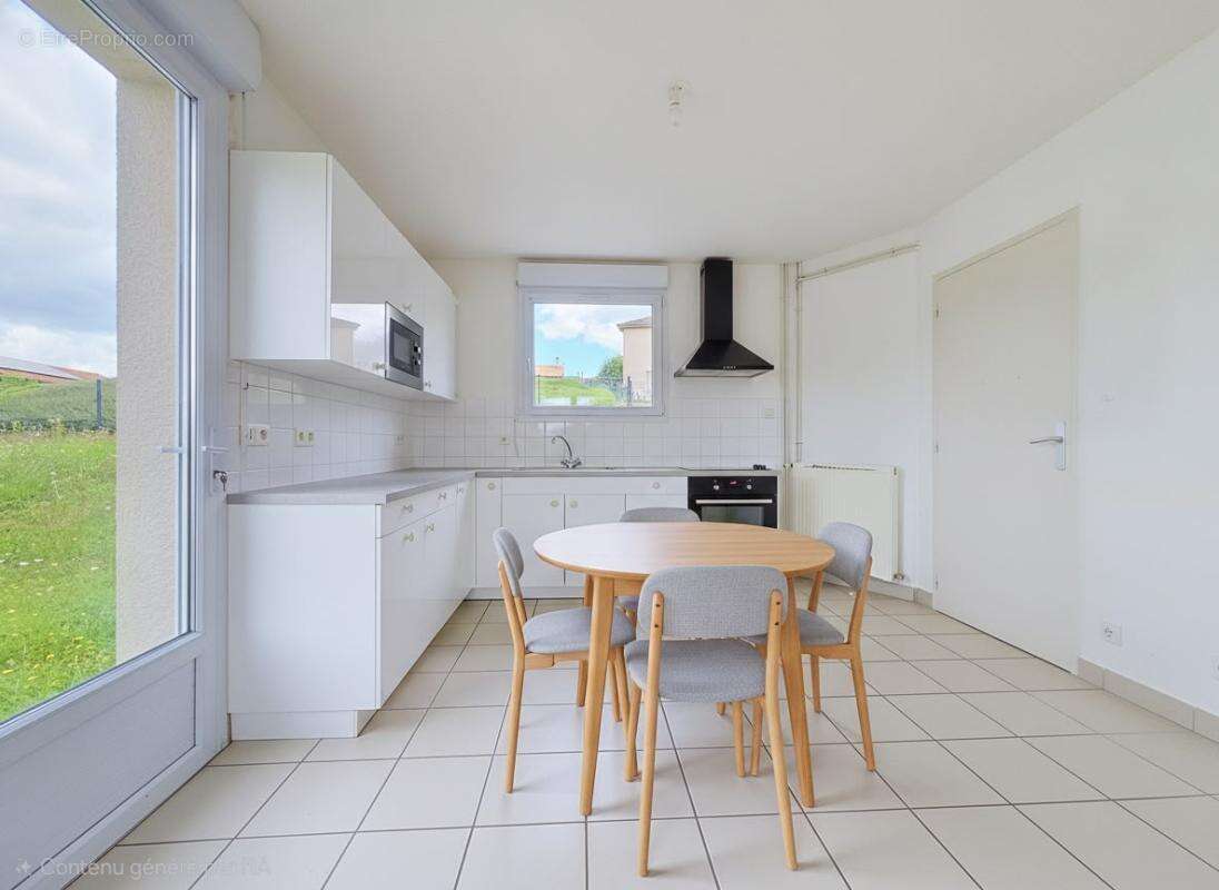 Maison - 3 Chambres - Garage - Jardin - Proche centre village - photo 18