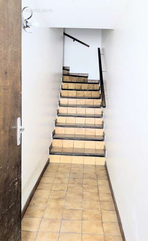 Maison 52 m² à Collobrieres  - photo 4