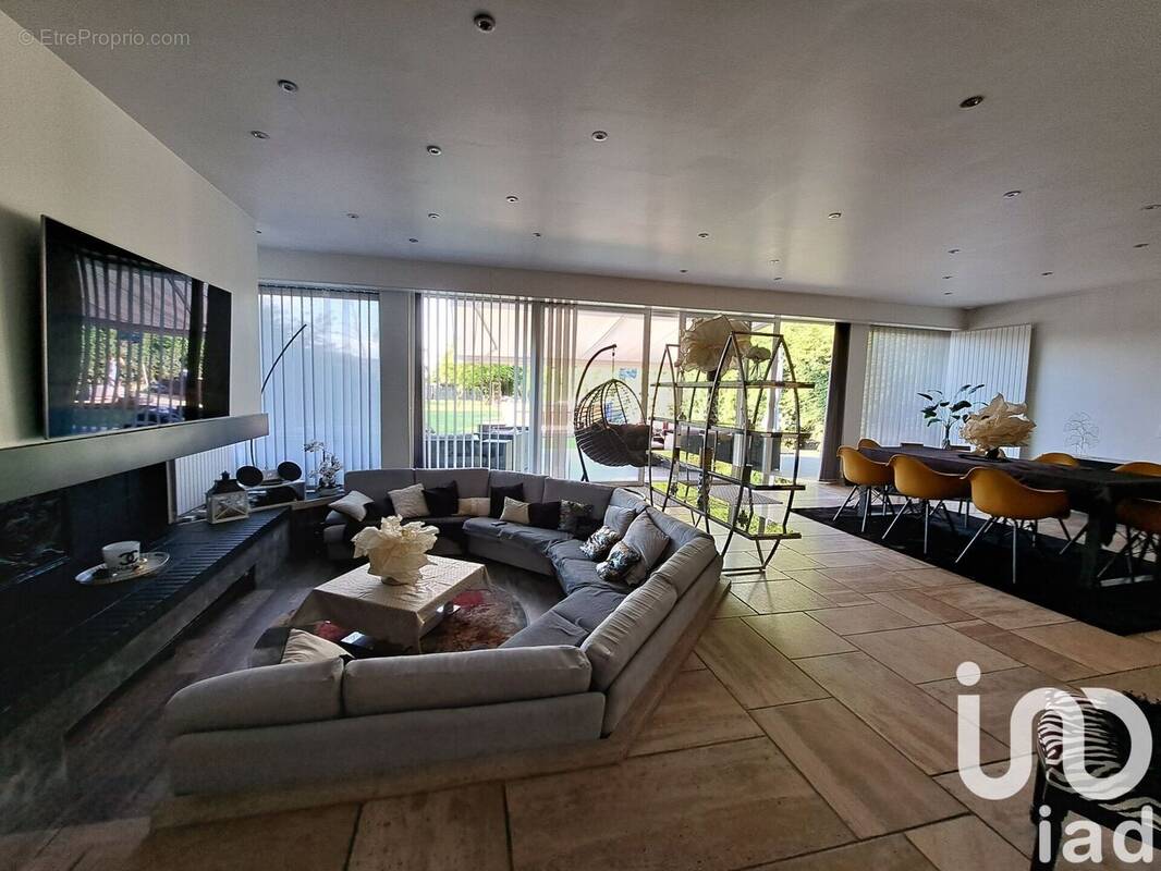 Photo 1 - Maison à BAUVIN