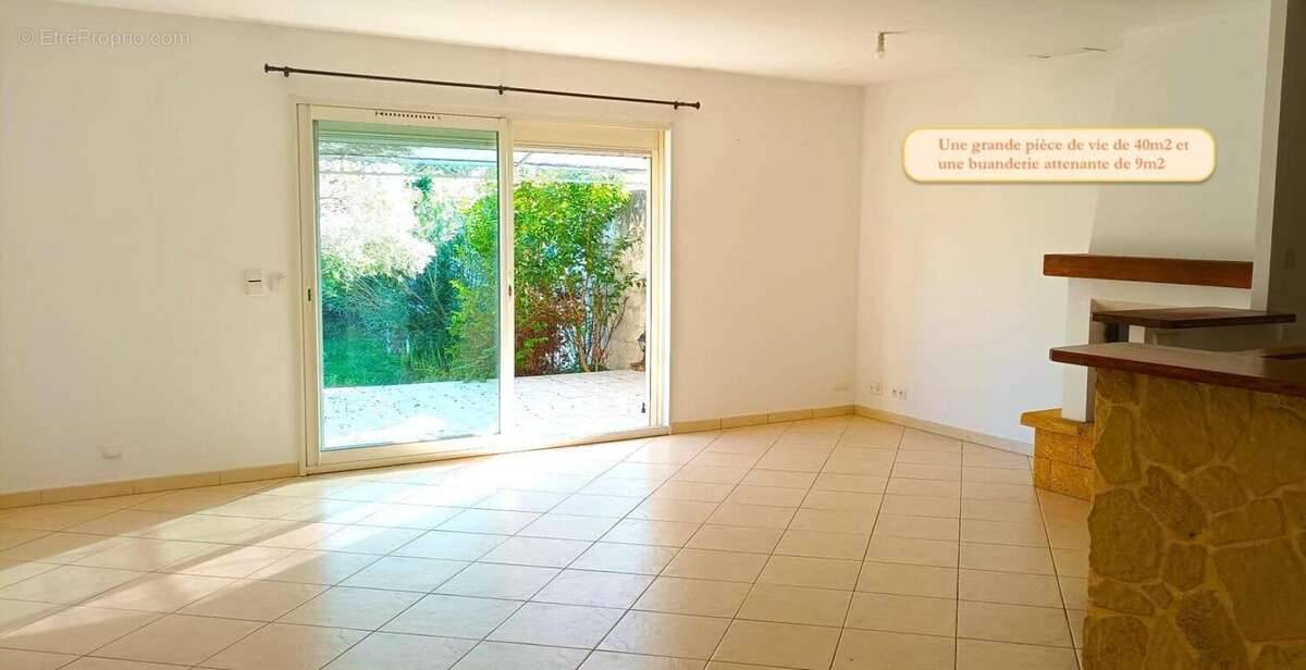 Photo 3 - Maison à CAMARET-SUR-AIGUES