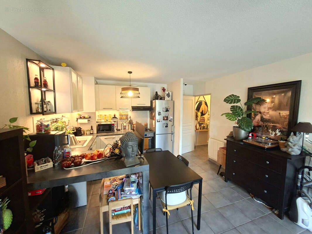 Exclusivité à Pertuis : Superbe Appartement 2 pièces avec Terrasse et Parking - photo 5
