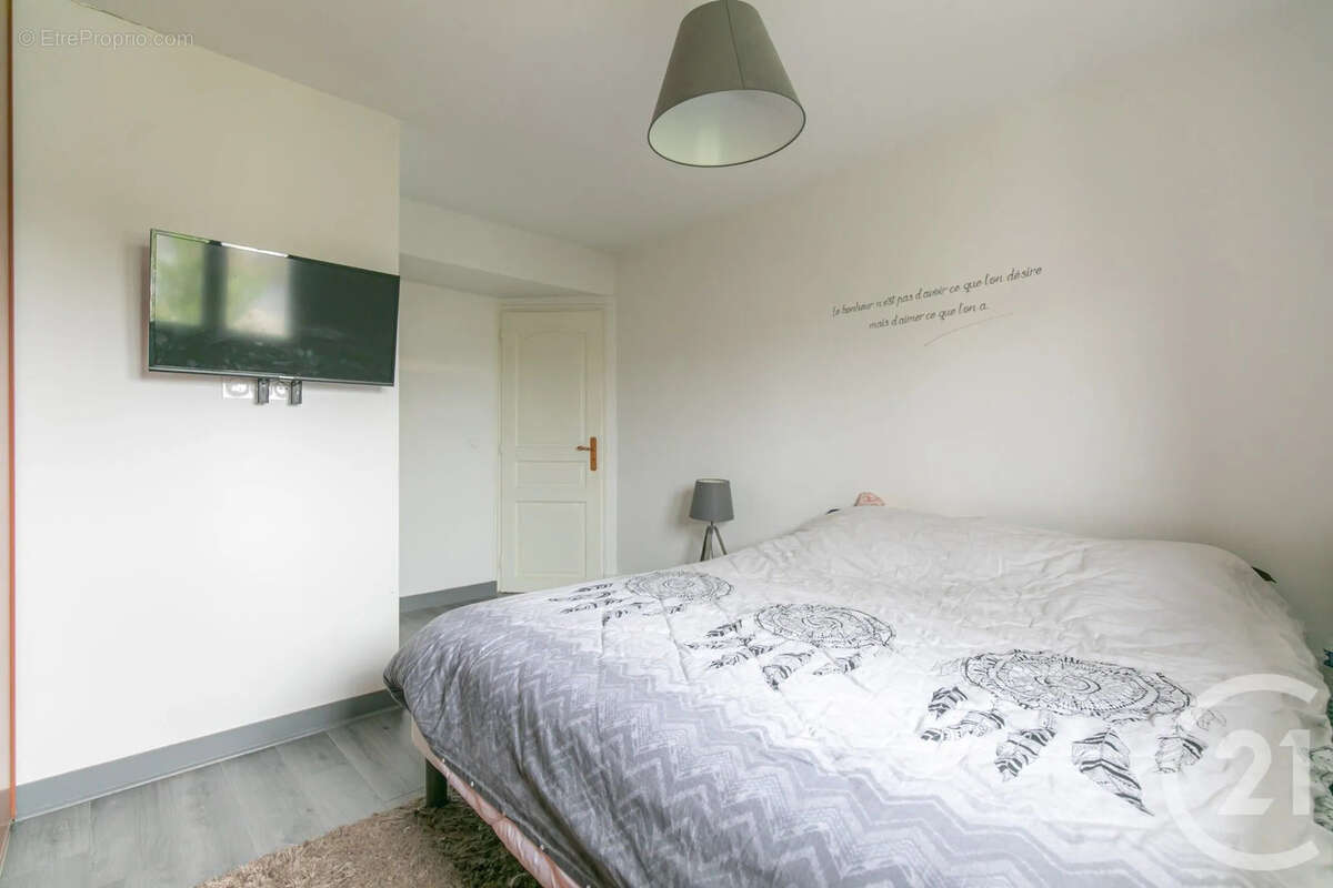 Maison à CHAMPIGNY-SUR-MARNE