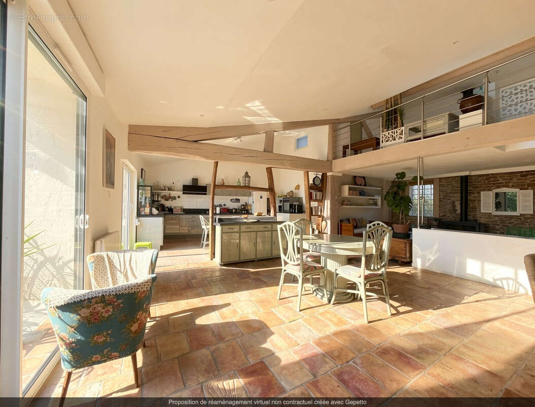 Maison à MARGUERITTES