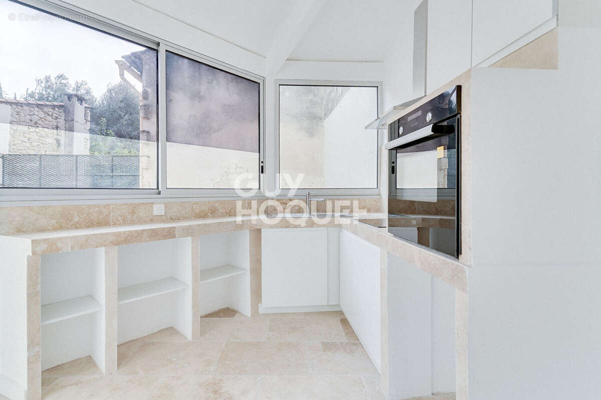 Appartement à BEAUCAIRE
