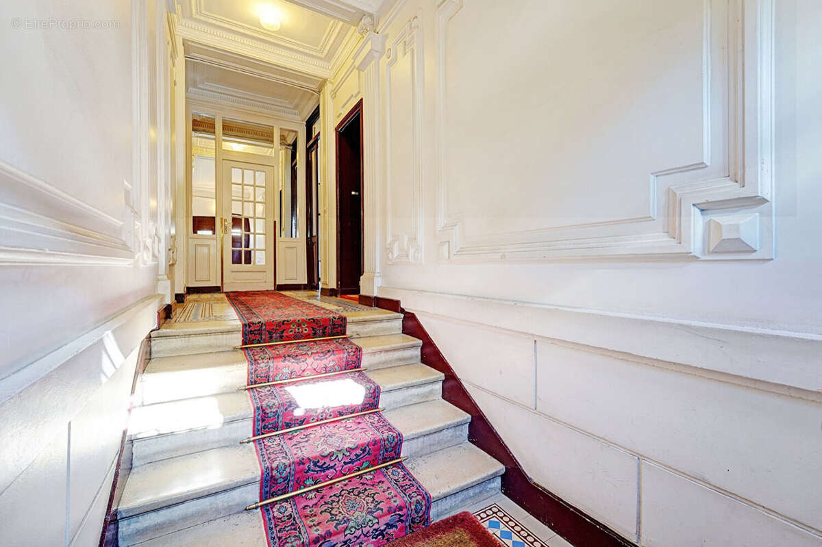 Appartement à ASNIERES-SUR-SEINE