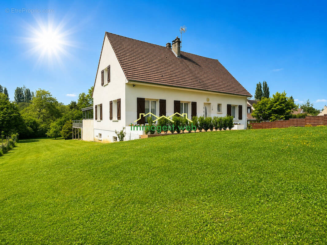 Maison à ULLY-SAINT-GEORGES