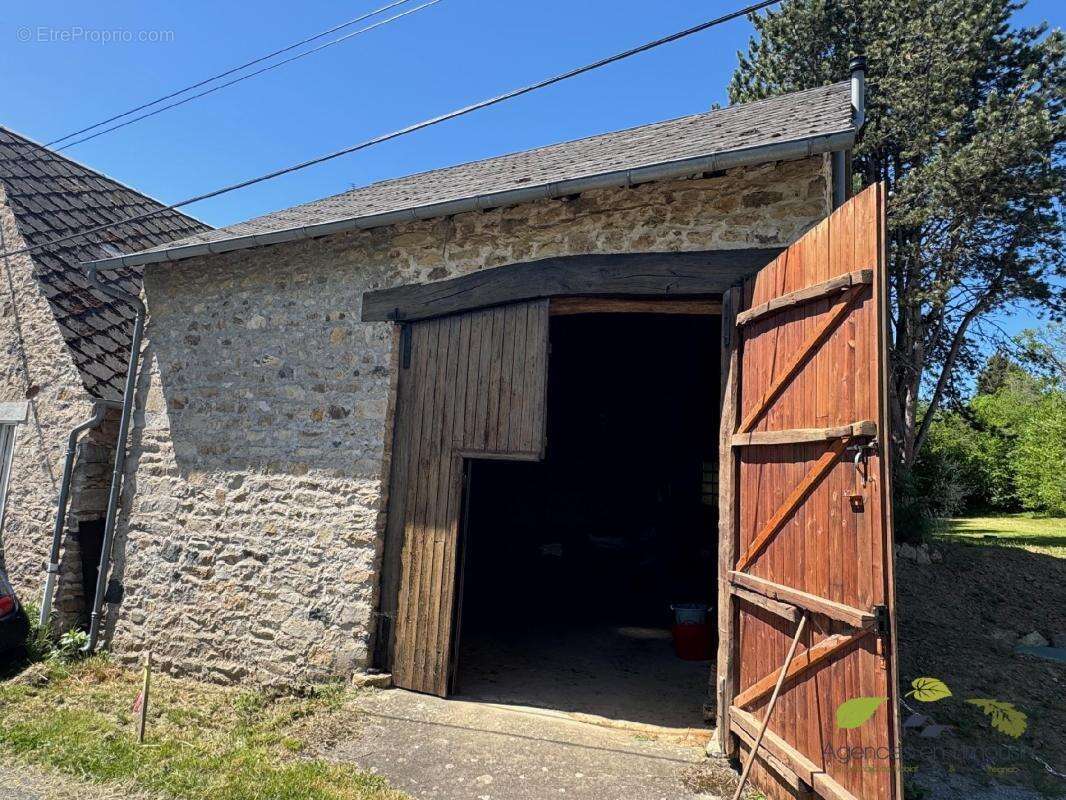 Maison à MEILHARDS
