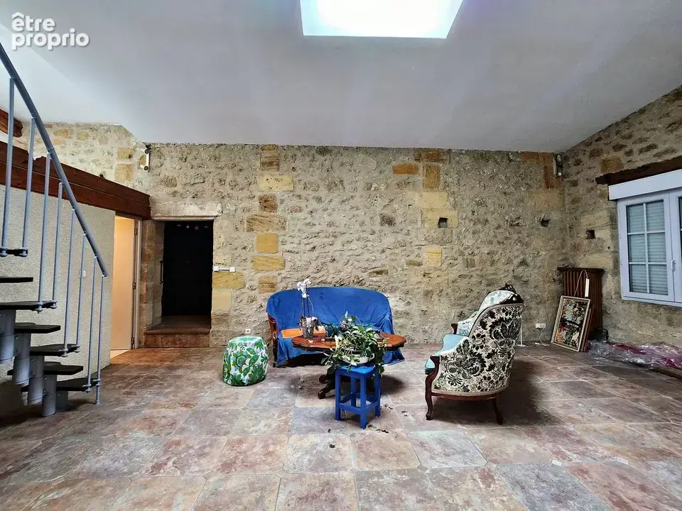Maison 10 pièces 286 m² à vendre à Saint-Genes-De-Castillon (33350) - photo 4