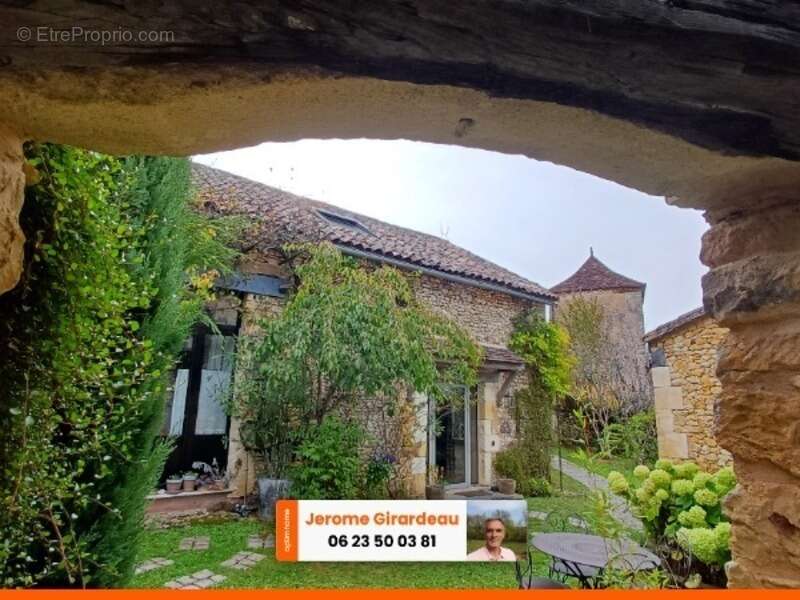 Maison à SAINTE-ALVERE