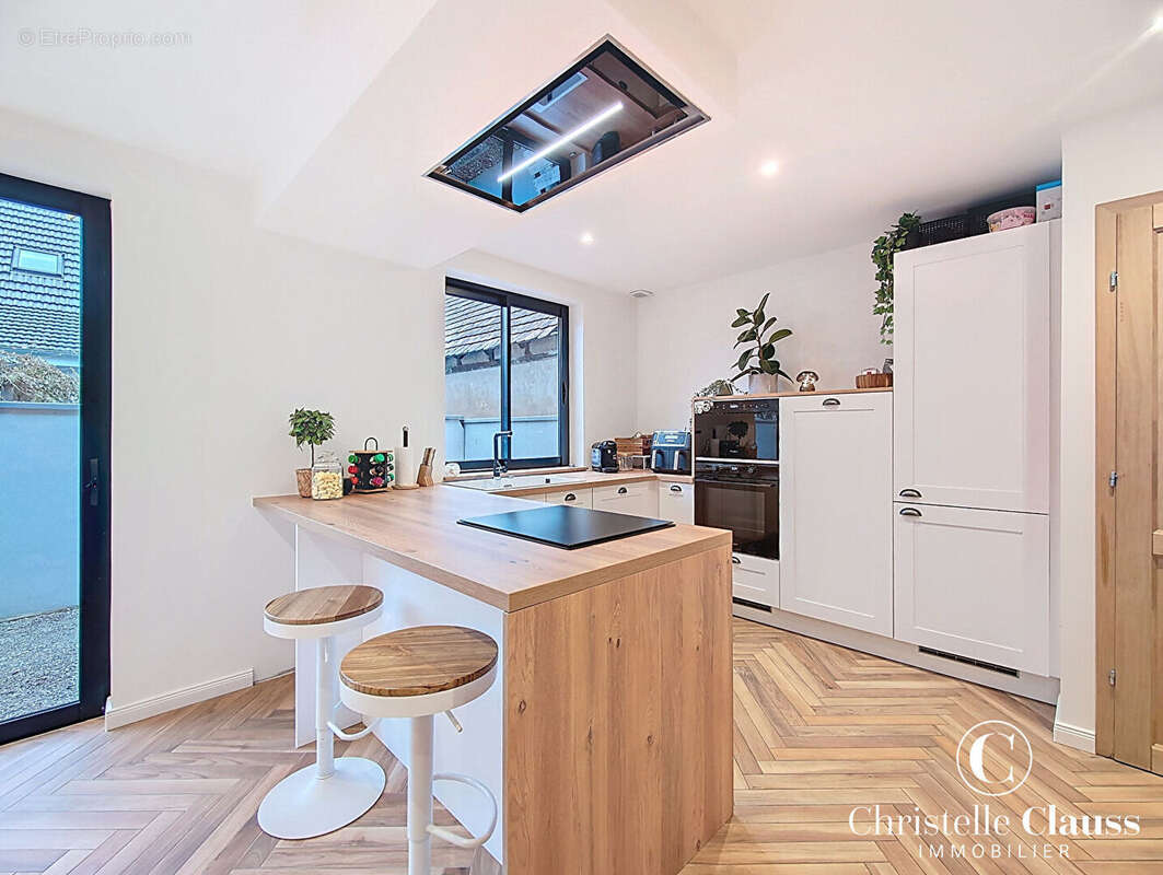 Maison à OBERHOFFEN-SUR-MODER