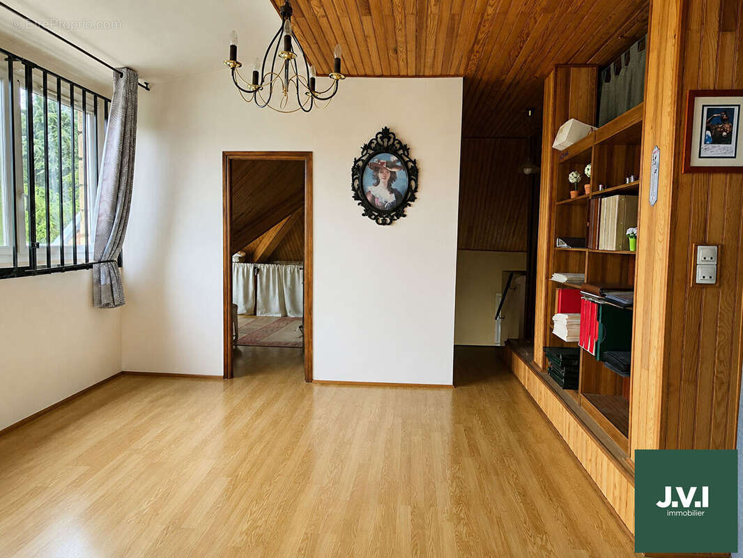 Maison à MONTMORENCY