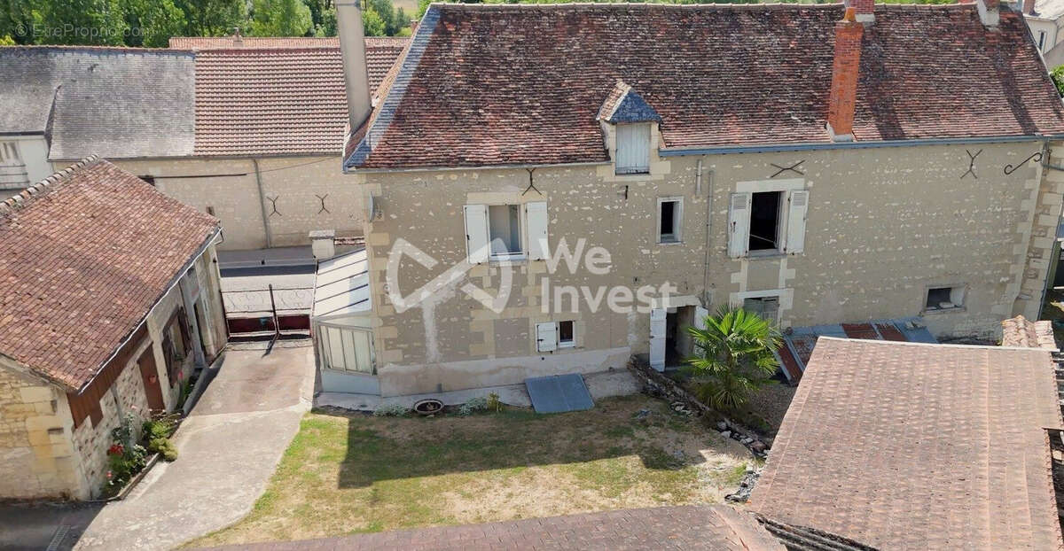 Maison à JAULNAY