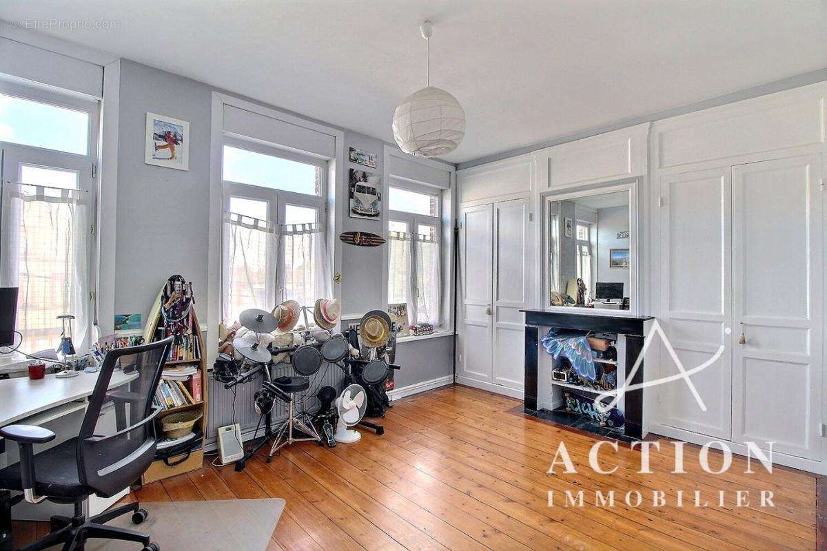 Maison à MONS-EN-BAROEUL