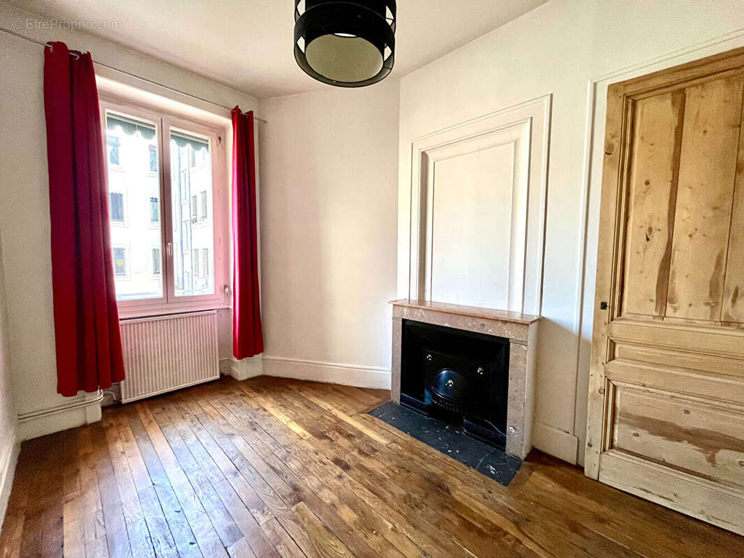 Appartement à LYON-6E
