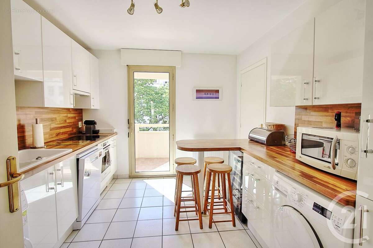 Appartement à LYON-7E