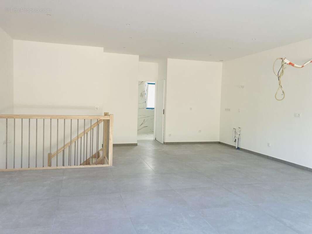 Photo 6 - Maison à COMMUNAY