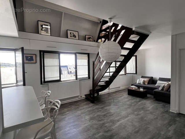Appartement à TROUVILLE-SUR-MER