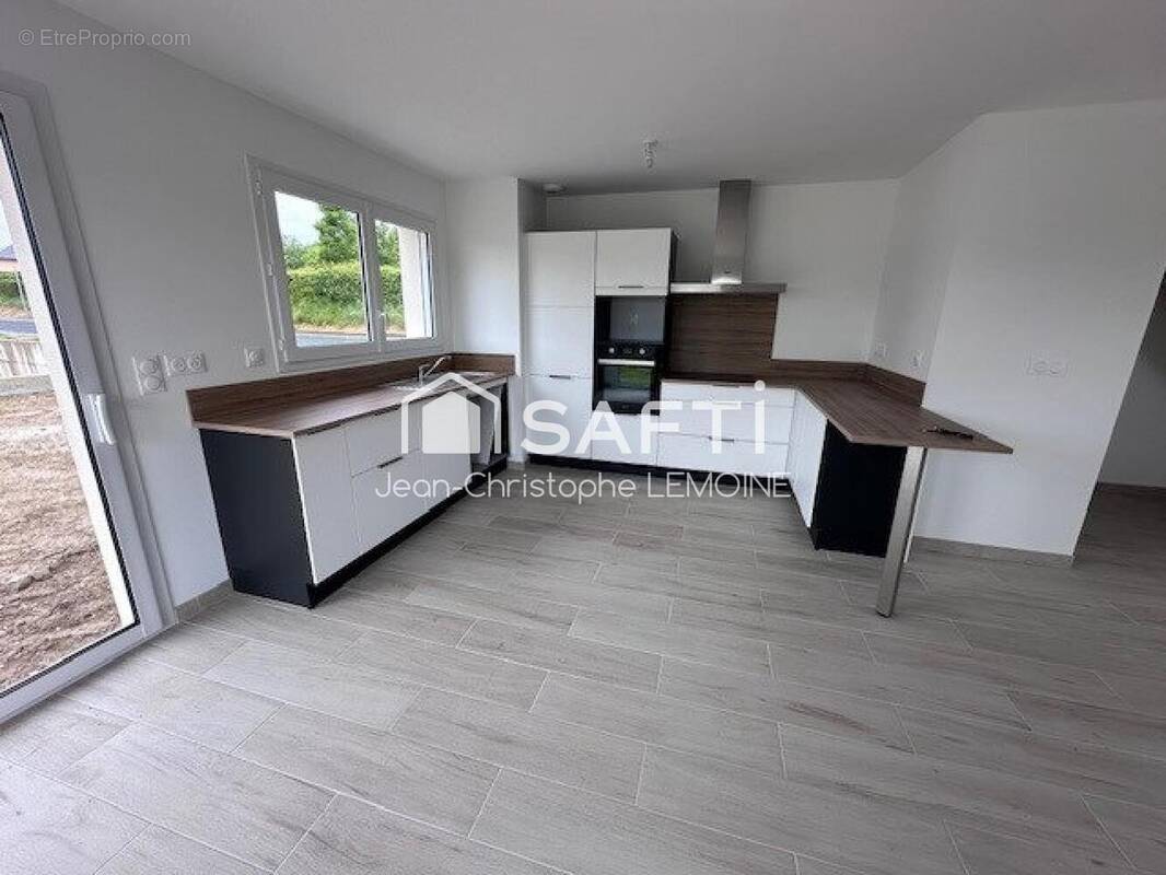 Photo 1 - Maison à CHATEAU-GONTIER