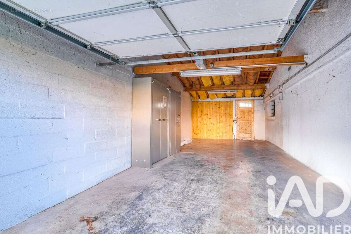 Maison 114 m² à Livry-Gargan  - photo 9