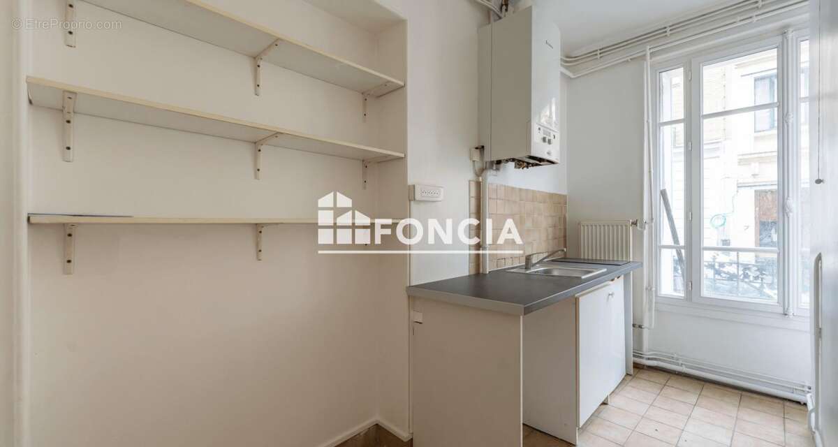 Appartement à PARIS-19E