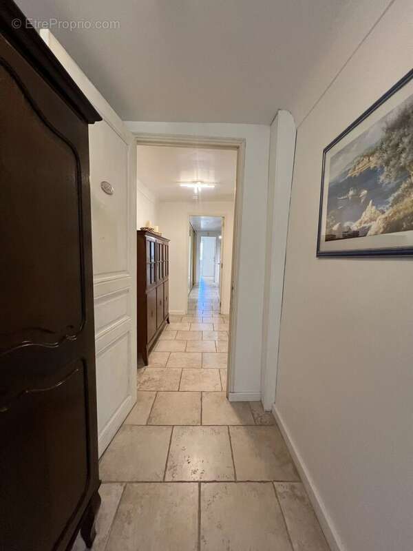 Maison à TOURRETTES-SUR-LOUP