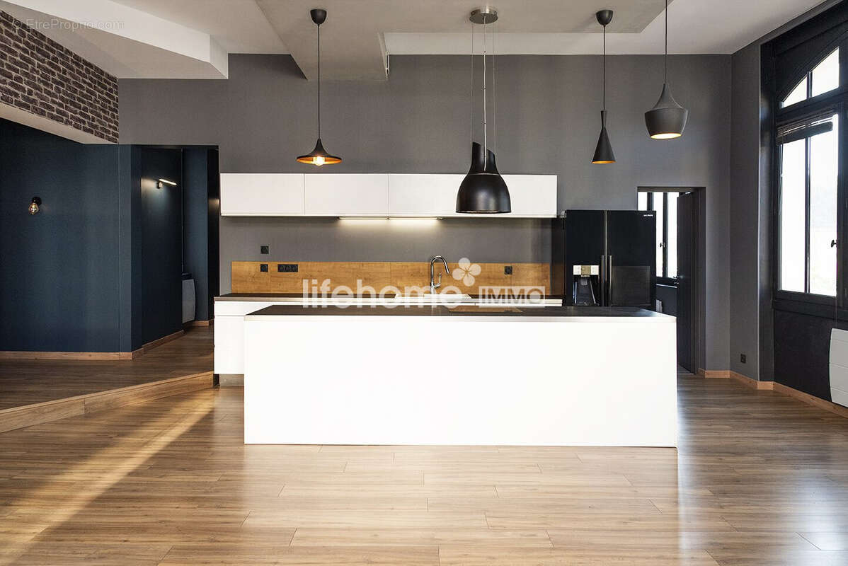 Appartement 255 m² à Chateauroux  - photo 5