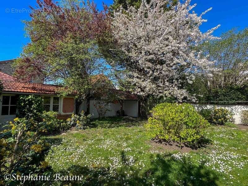 Maison à FRANCONVILLE