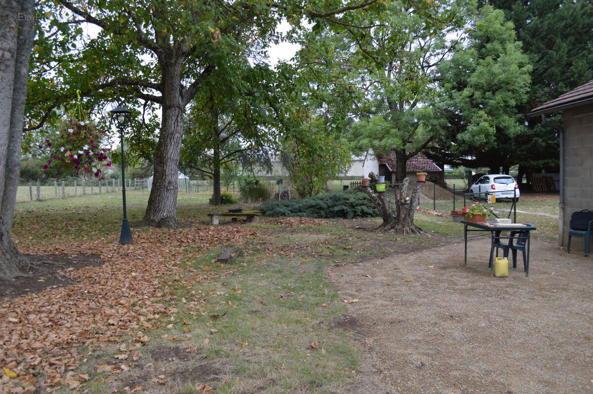 Autre à CHANTENAY-SAINT-IMBERT