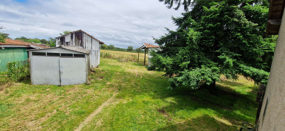 Maison à SAINT-DESIRE