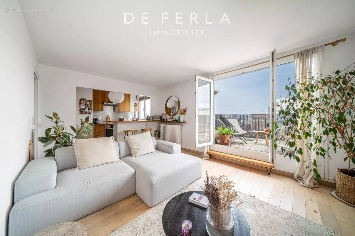 Appartement à PARIS-15E