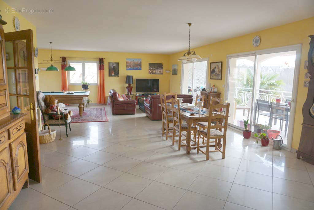 Maison à DIGOIN