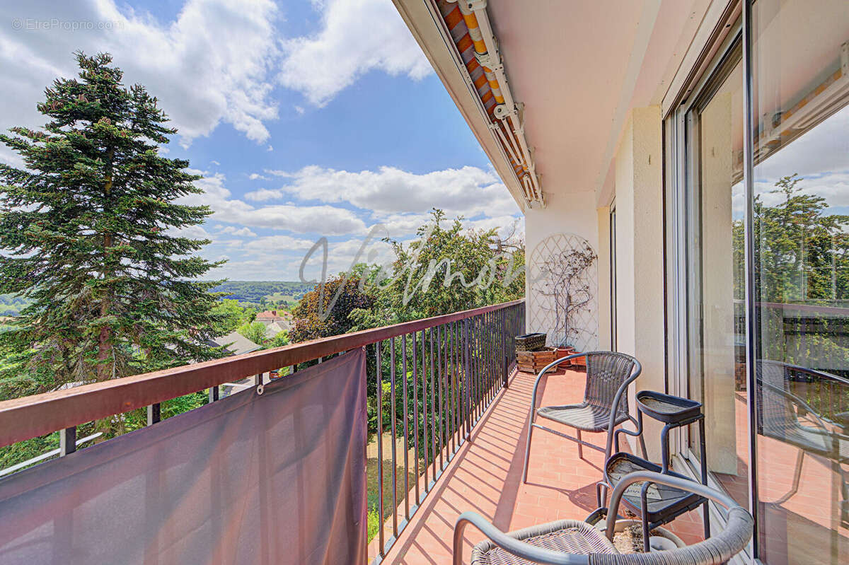 Appartement à CHAMBOURCY