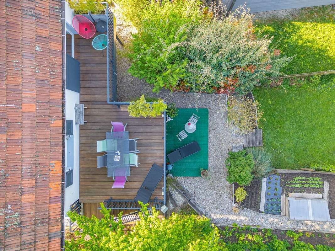 Maison à DIVONNE-LES-BAINS