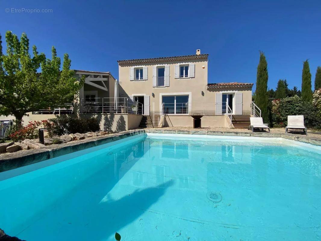 Maison à MAUSSANE-LES-ALPILLES