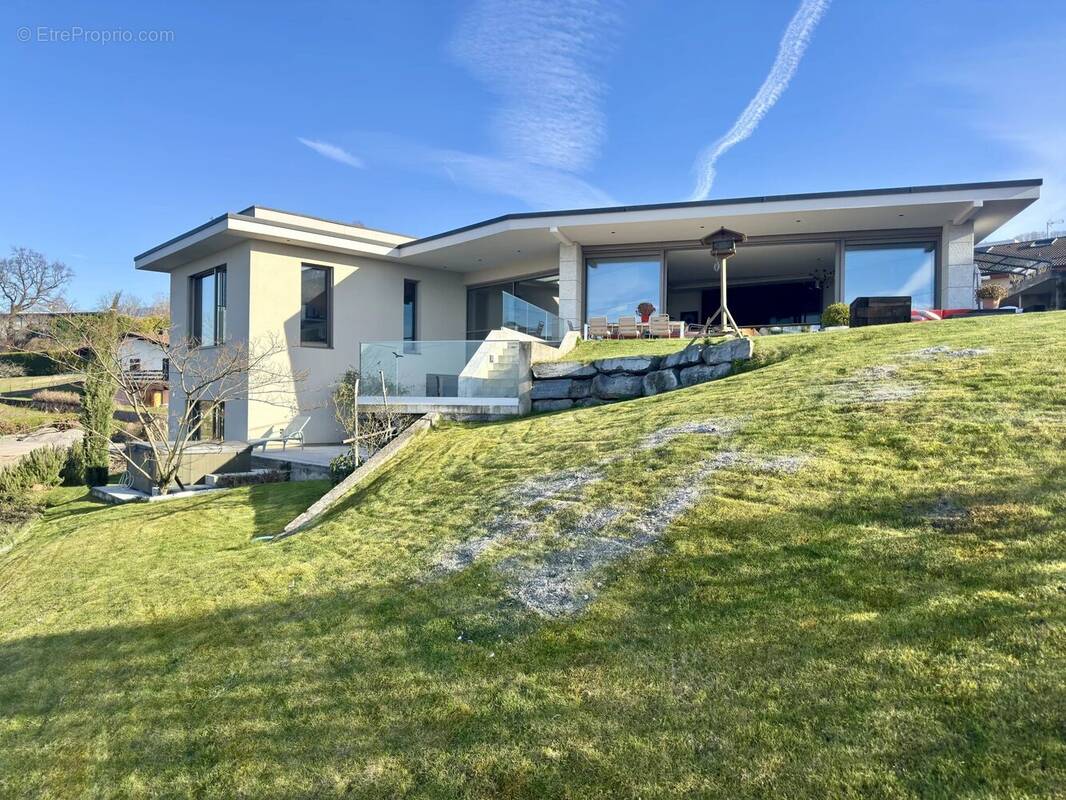 Maison à EVIAN-LES-BAINS