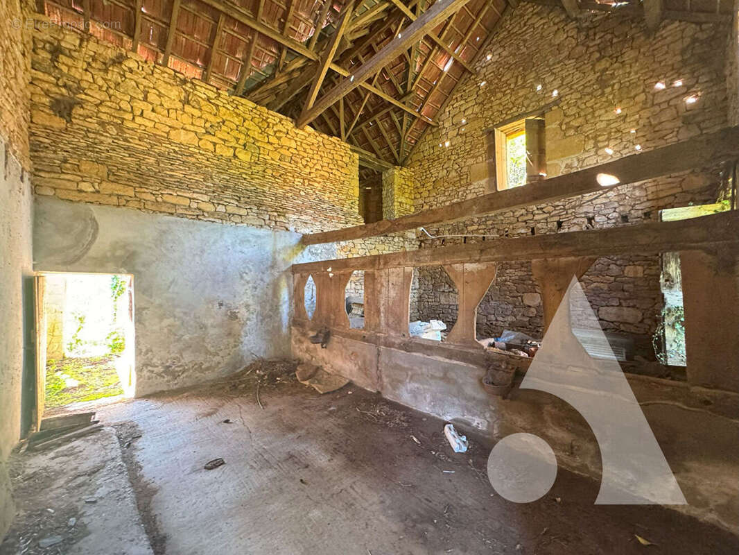 Autre à CALVIAC-EN-PERIGORD