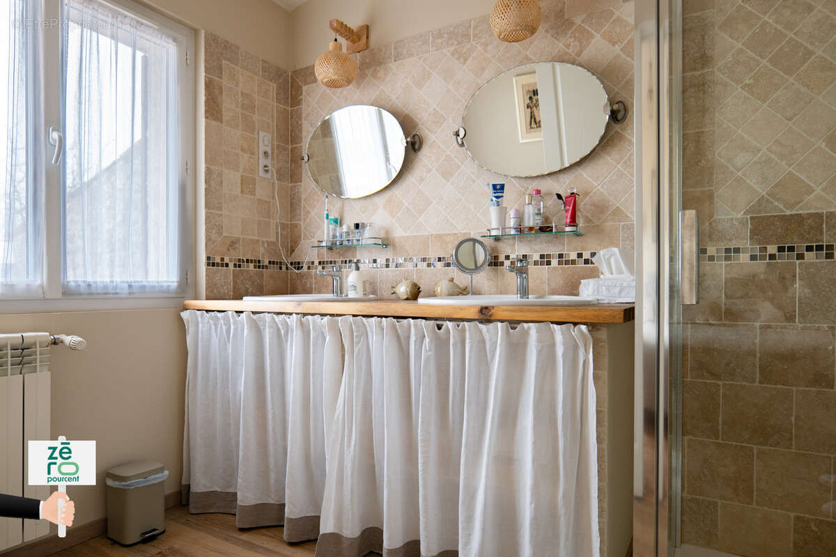 Maison à SAINT-VAIZE