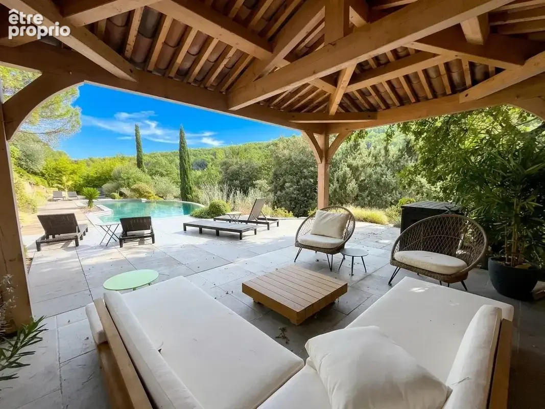 Proche Cotignac - Villa de charme, piscine à débordement et vue imprenable sur la campagne provençale - photo 4
