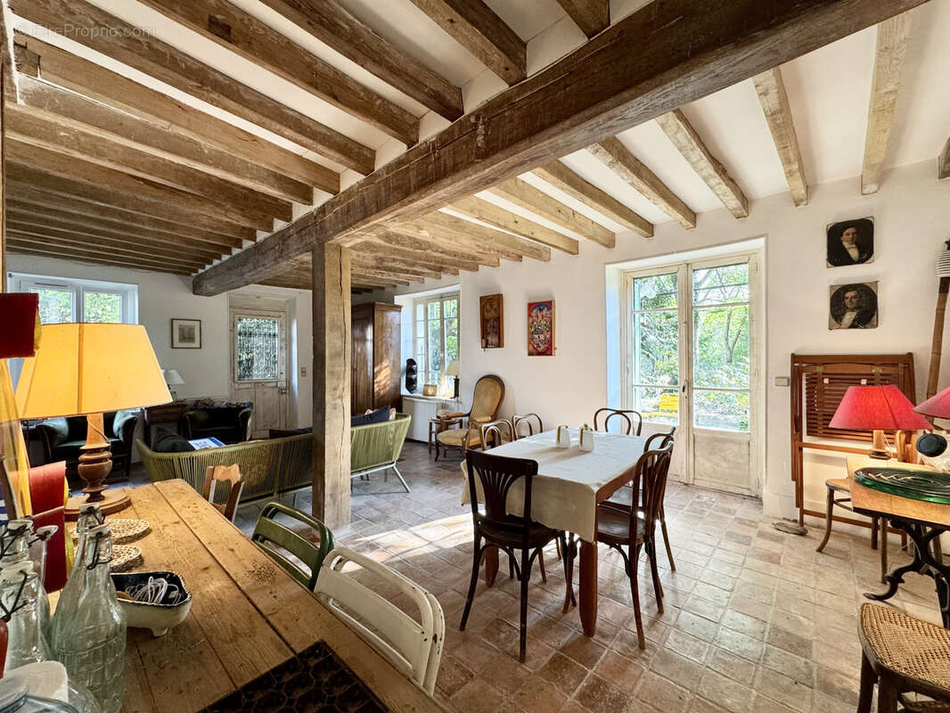 Maison à COULOMMIERS