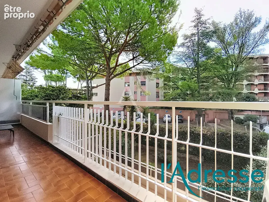 Magnifique appartement familial 4 pièces avec grand GARAGE ! - photo 3