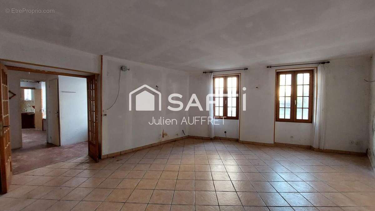 Photo 3 - Maison à SAINT-AMAND-EN-PUISAYE