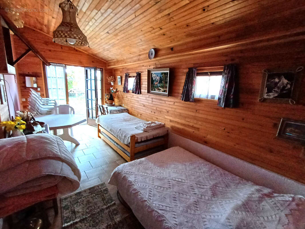 Maison à CRAPONNE-SUR-ARZON