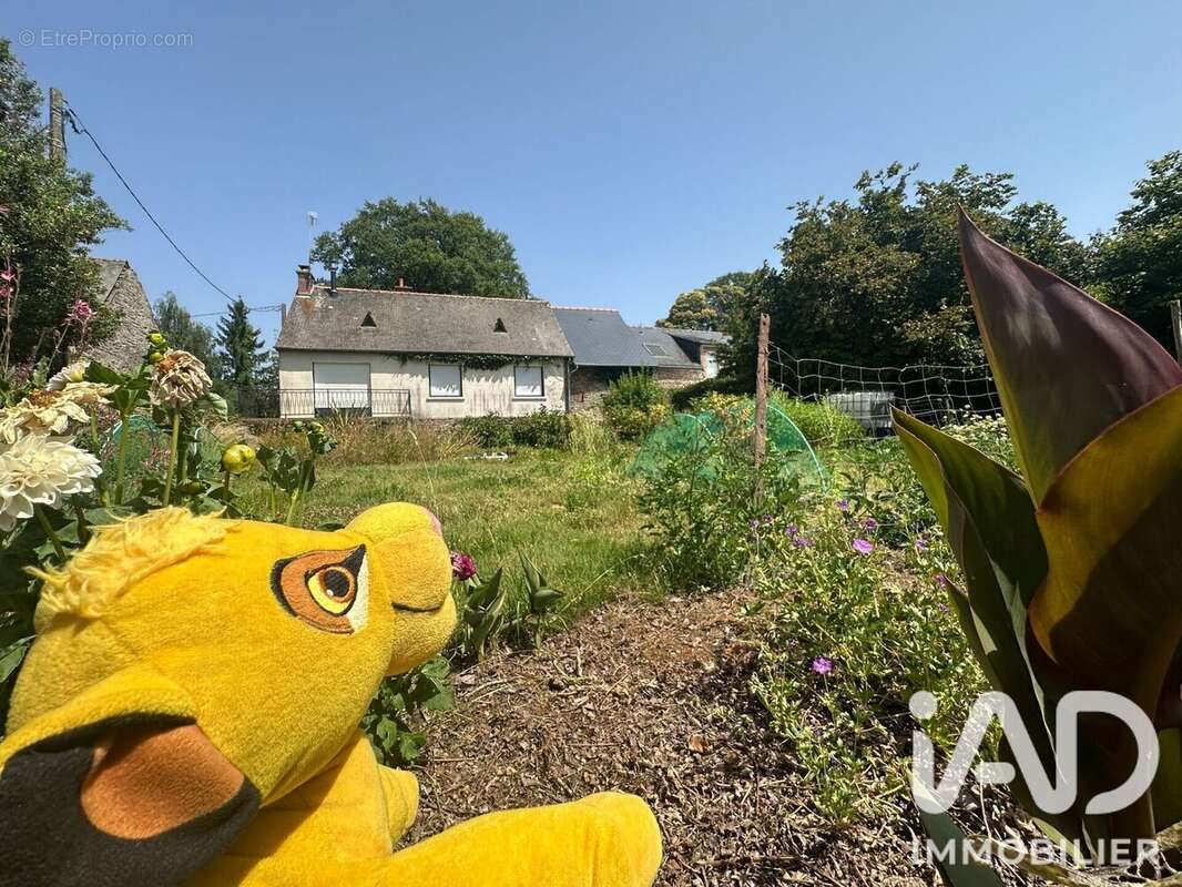 Maison 80 m² à Saint-Malo-De-Phily  - photo 2