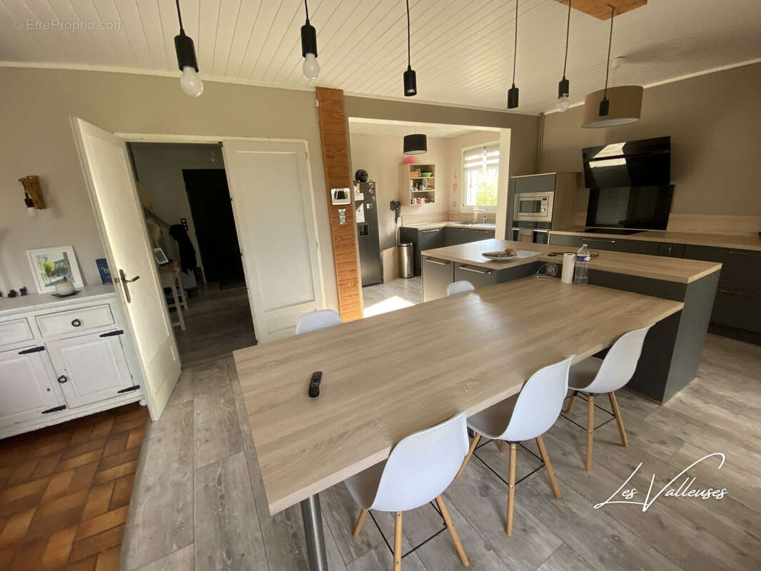 Maison 136 m² à Ouville-La-Riviere  - photo 3
