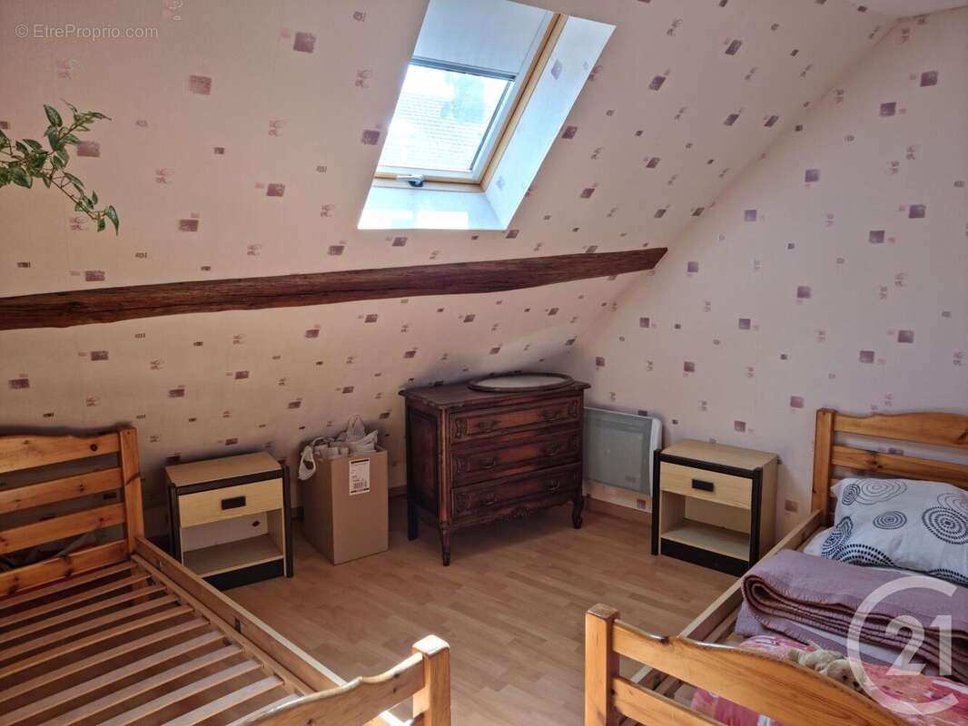 Maison à COSNE-COURS-SUR-LOIRE