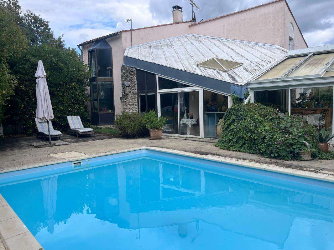 Maison à BREUIL-MAGNE