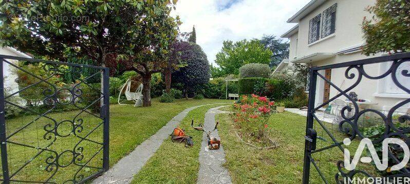 Photo 1 - Maison à TARBES