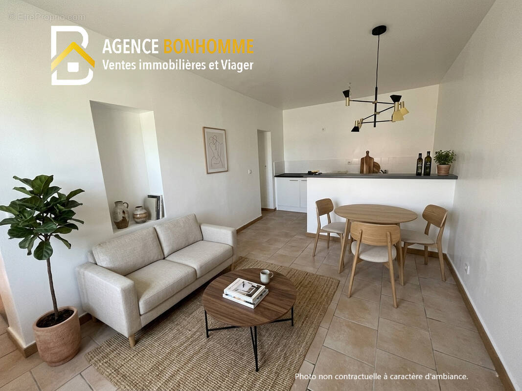 Appartement à EPONE