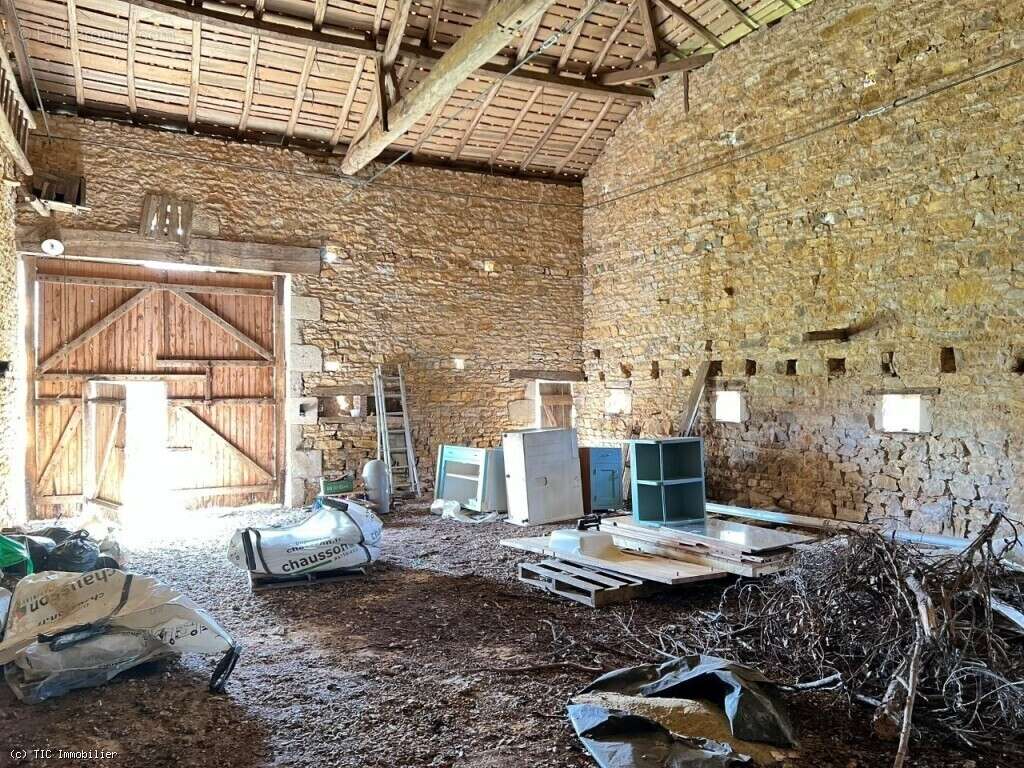 Maison à CHAMPAGNE-MOUTON